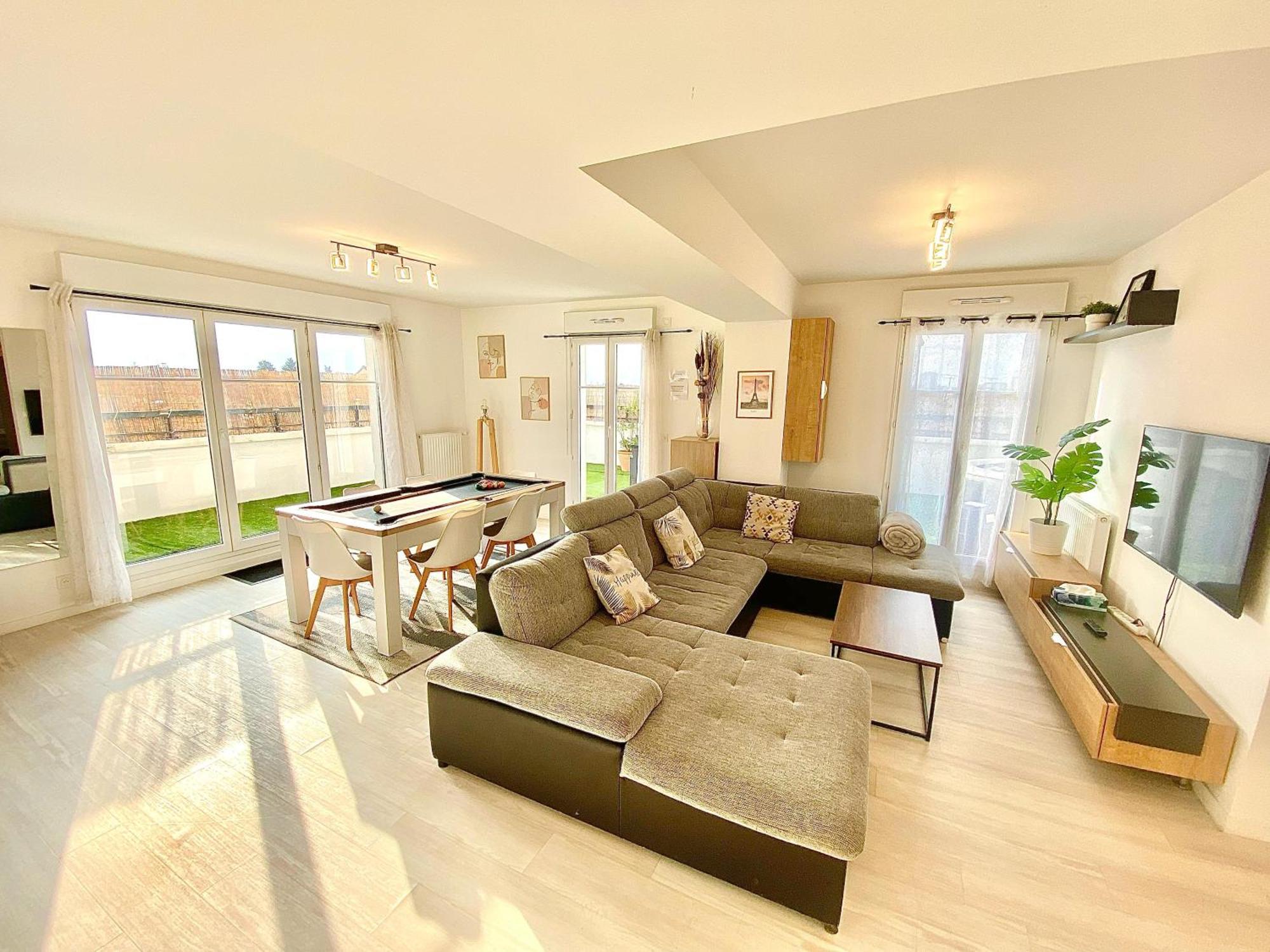 Apartament Le Prestige Terrasse-Cocon Familial Cosy, Billard & Jacuzzi Avec Vue Sur Paris Le Blanc-Mesnil Zewnętrze zdjęcie