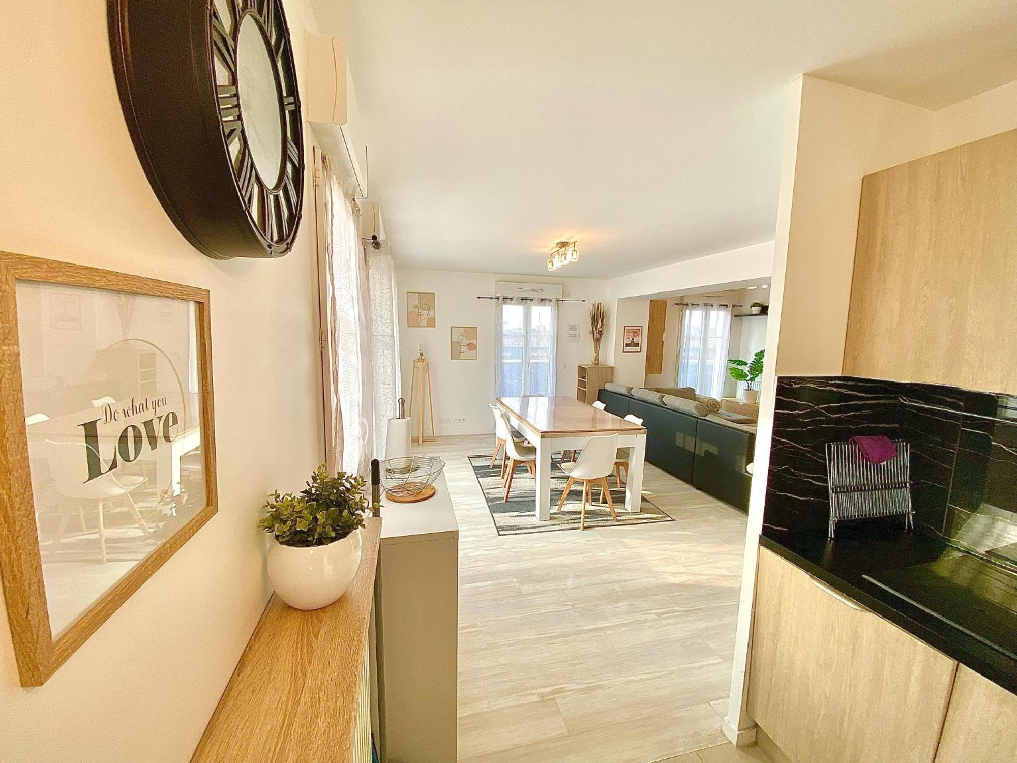 Apartament Le Prestige Terrasse-Cocon Familial Cosy, Billard & Jacuzzi Avec Vue Sur Paris Le Blanc-Mesnil Zewnętrze zdjęcie